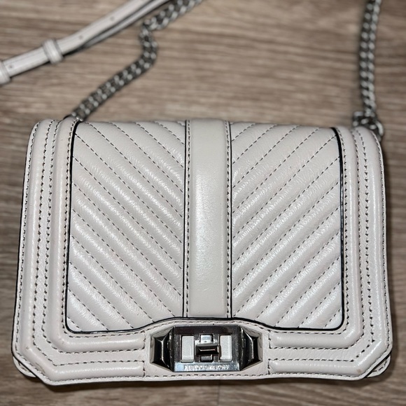 Rebecca Minkhoff Love small chevron quilted crossbody bag - Picture 3 of 3